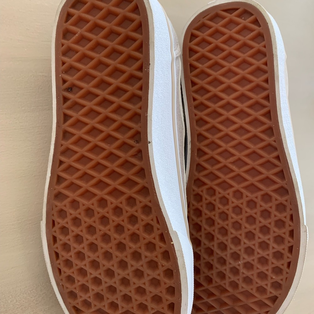 Vans off the wall sneakers